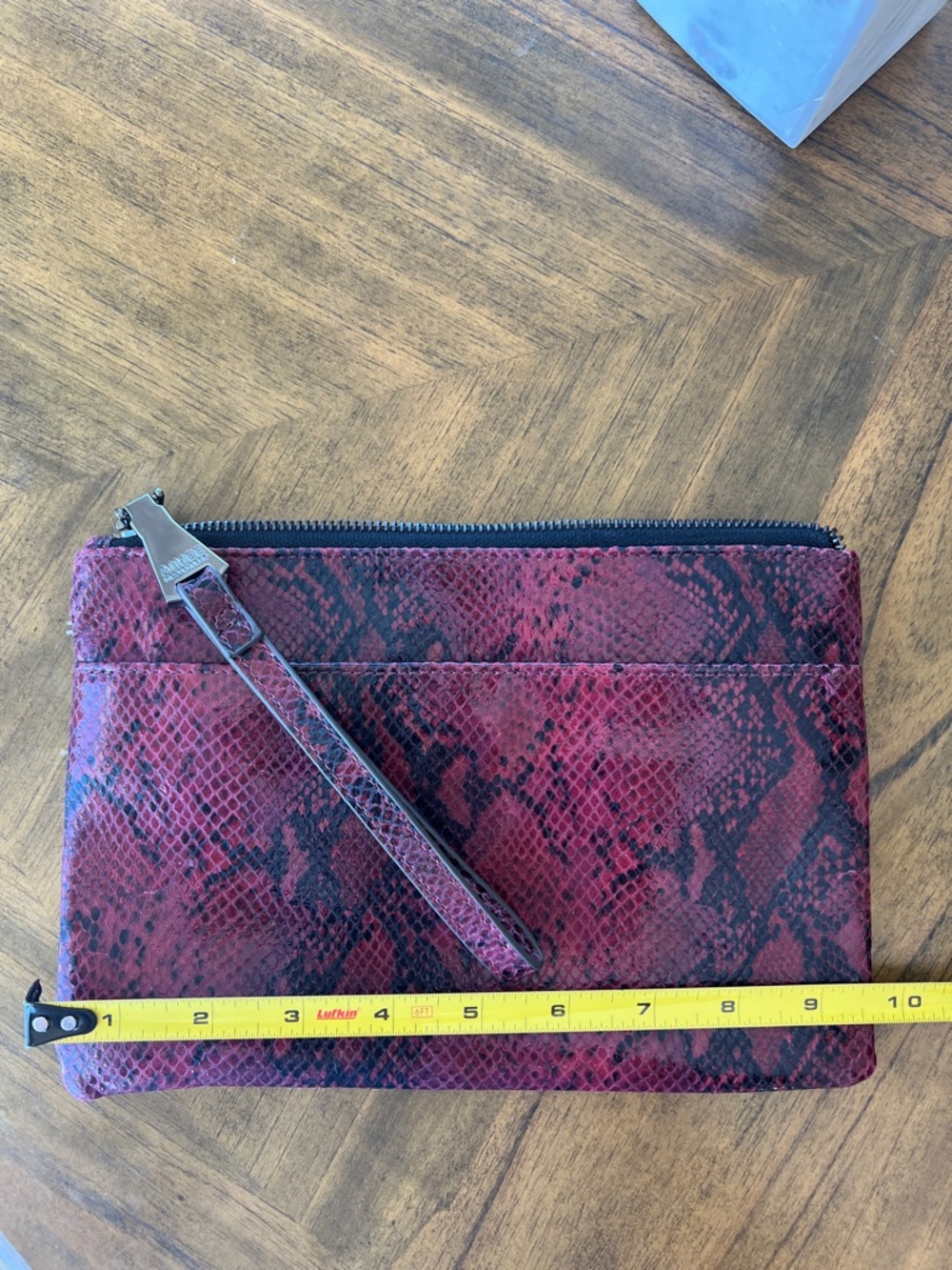 Aimee Kestenberg -Red Snake-Print Wristlet Clutch - Sleek Women's Evening Bag - Picture 3 of 11